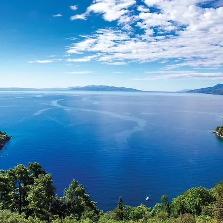 4 Bedroom In Appartement Opatija