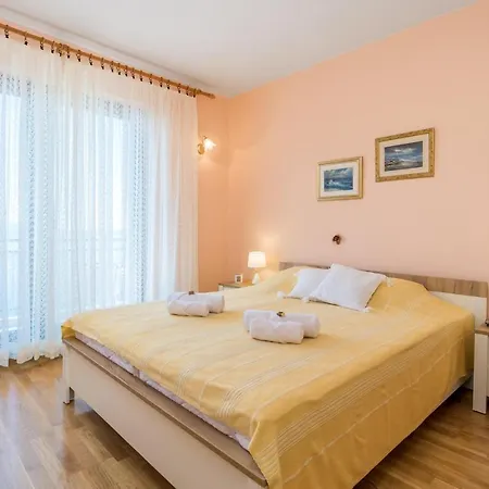 Apartamento Stunning In With Wifi