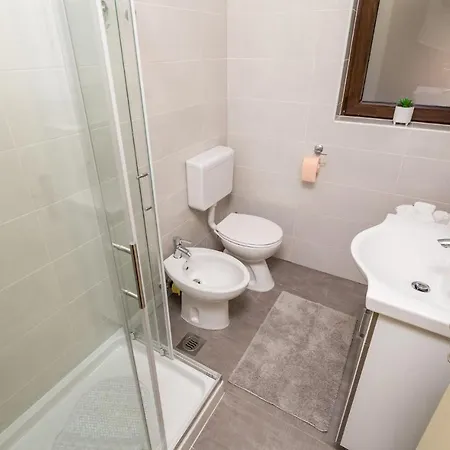 4 Bedroom In Apartmán *