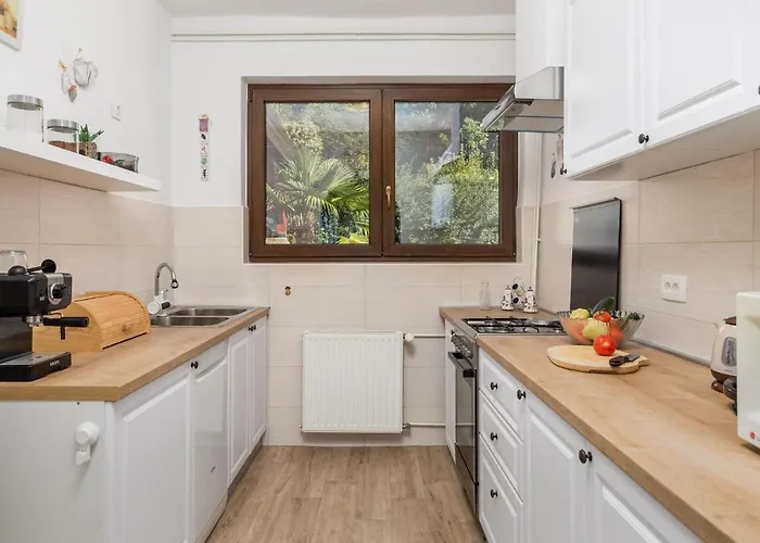 Apartamento 4 Bedroom In Opatija