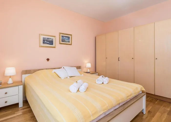 شقة 4 Bedroom In